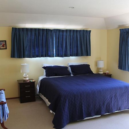 Aroha Riccarton Bed And Breakfast 크라이스트처치 외부 사진